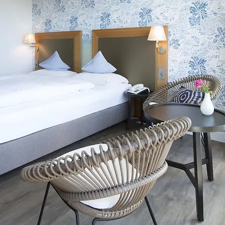 Otel Knoblauch 4*