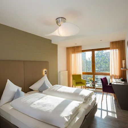 Knoblauch Otel Friedrichshafen